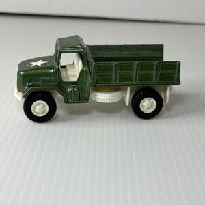 Vintage 1970's Tootsietoy Diecast Toy Truck US Army Deuce 1/2 Ton Troop Carrier